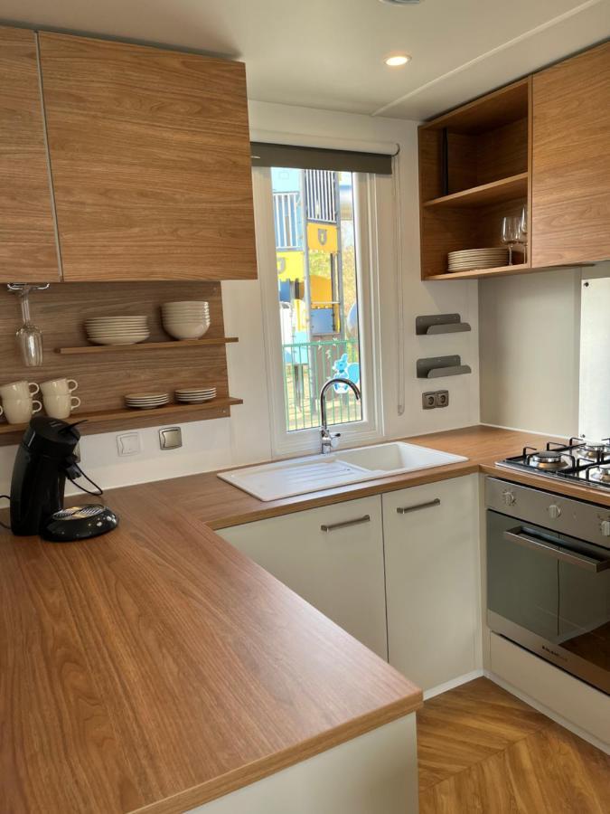 Luxury Seaside Cottage 28 นอคเคอ-เฮสท์ ภายนอก รูปภาพ
